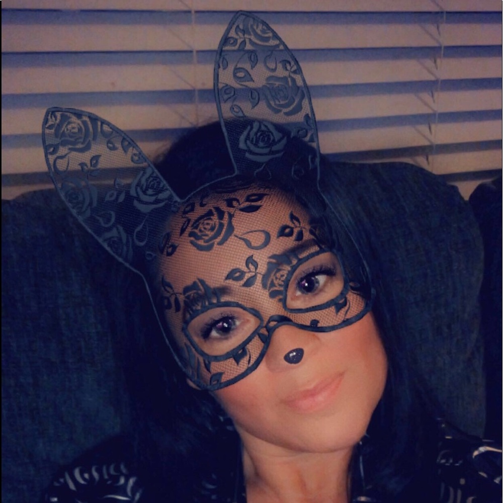 Meet your Posher, Tara